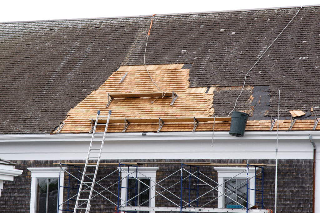 Difference Between Roof Repair And Restoration